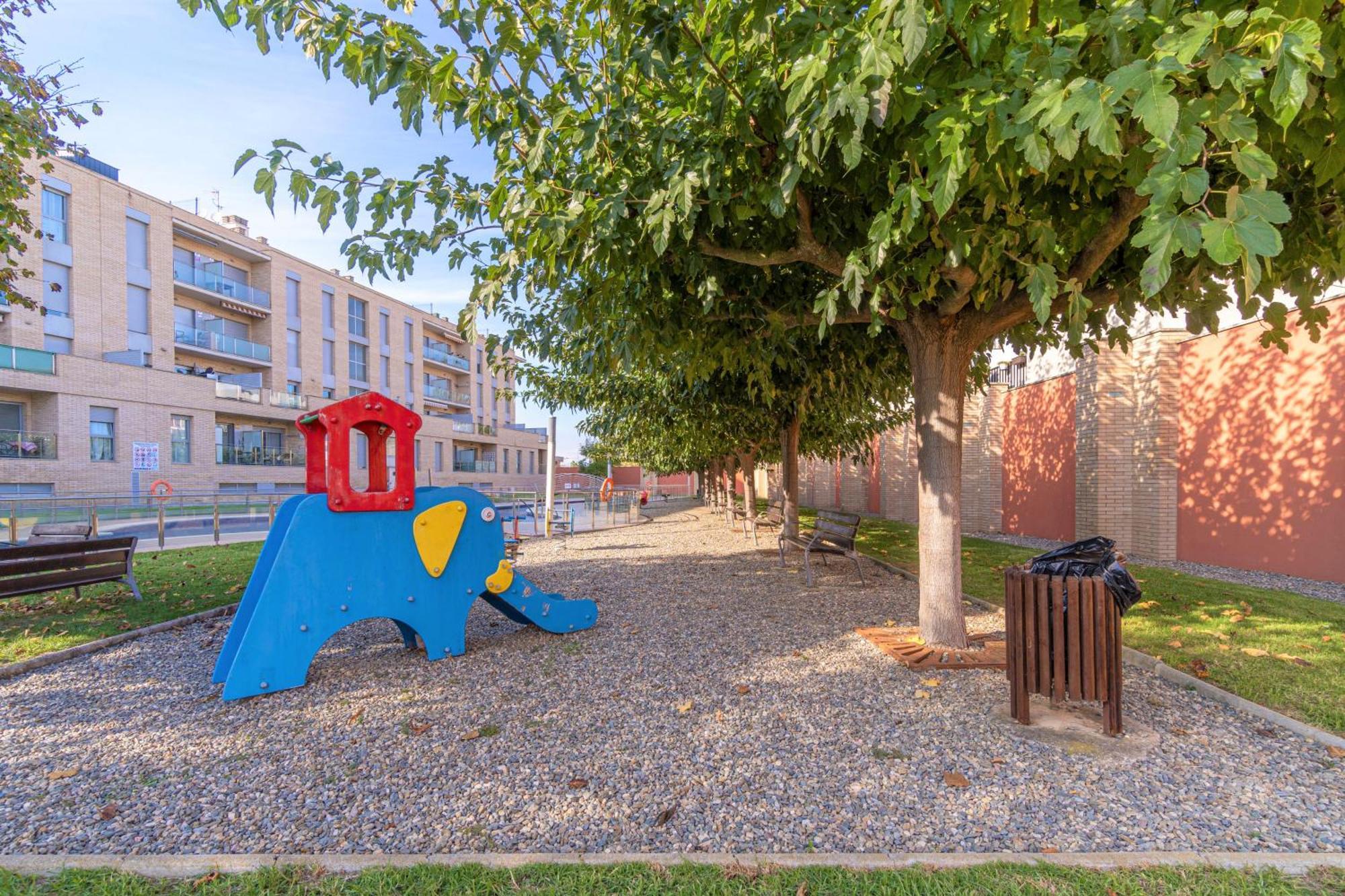 Apart-Rent Apartment Puig Rom 0149 Empuriabrava Bagian luar foto